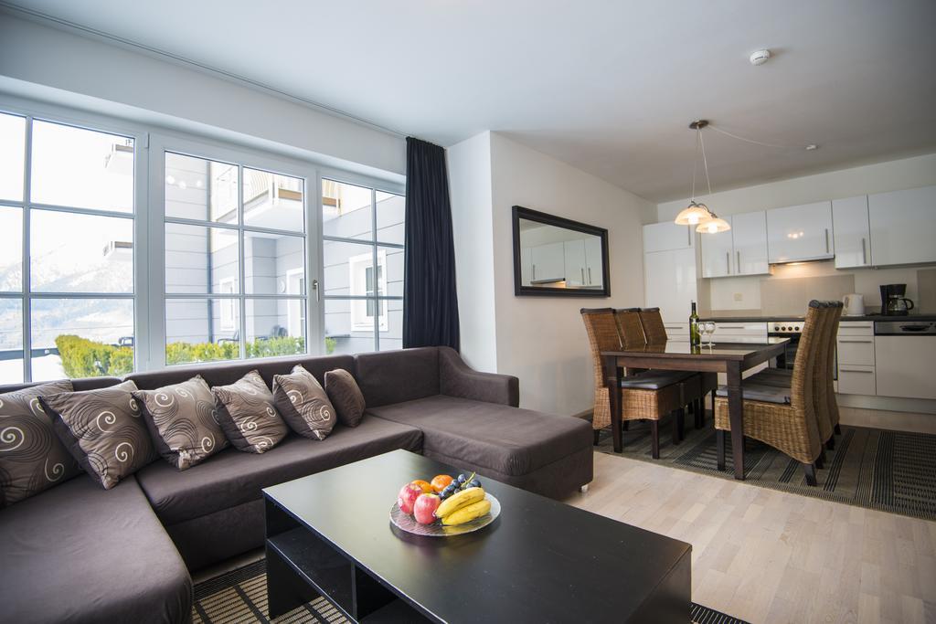 Sonnenwende By Alpentravel Aparthotel Bad Gastein Room photo